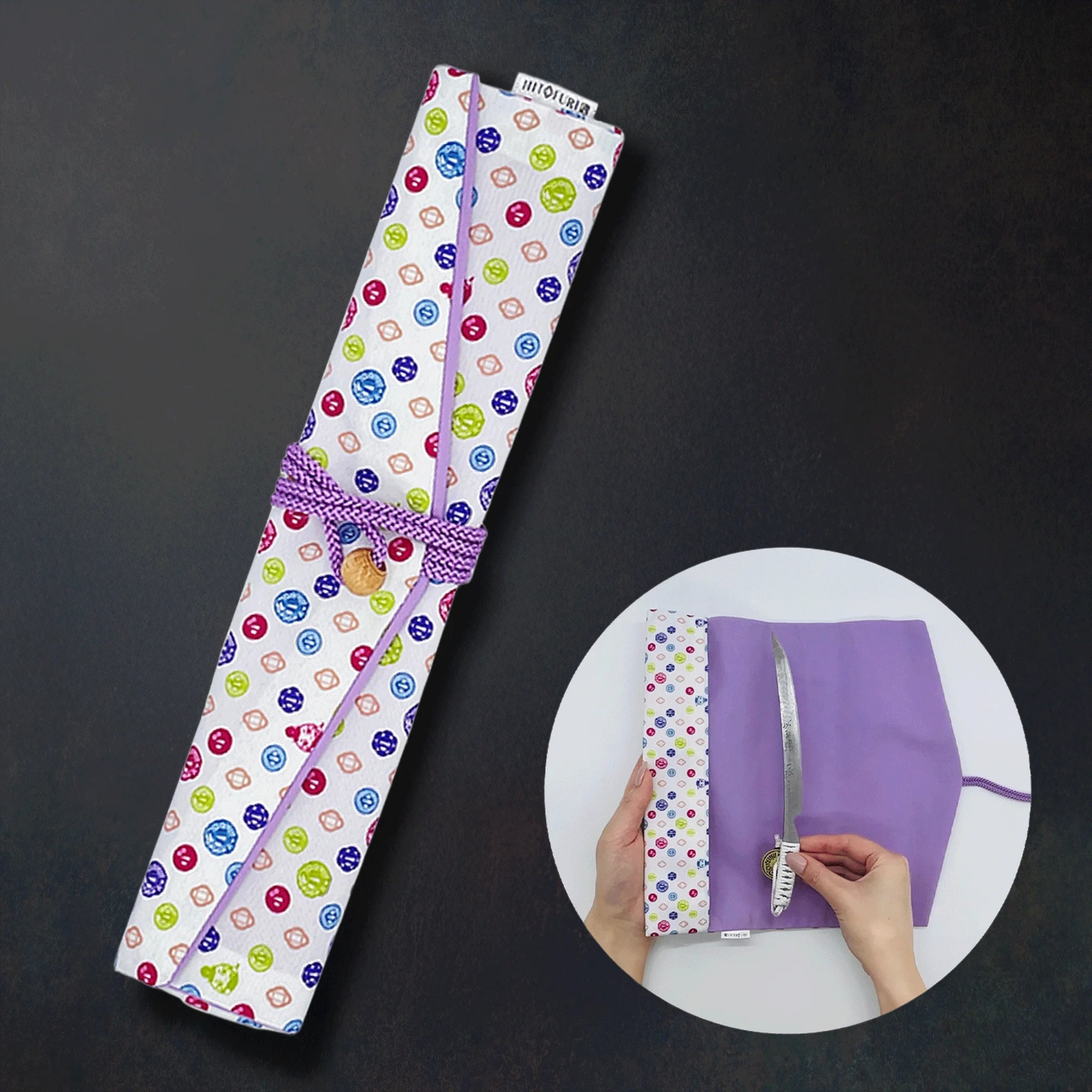 刀剣型ひとふり専用_巻物式収納袋 -ひとまるモノグラム柄- - HITOFURI プロジェクト