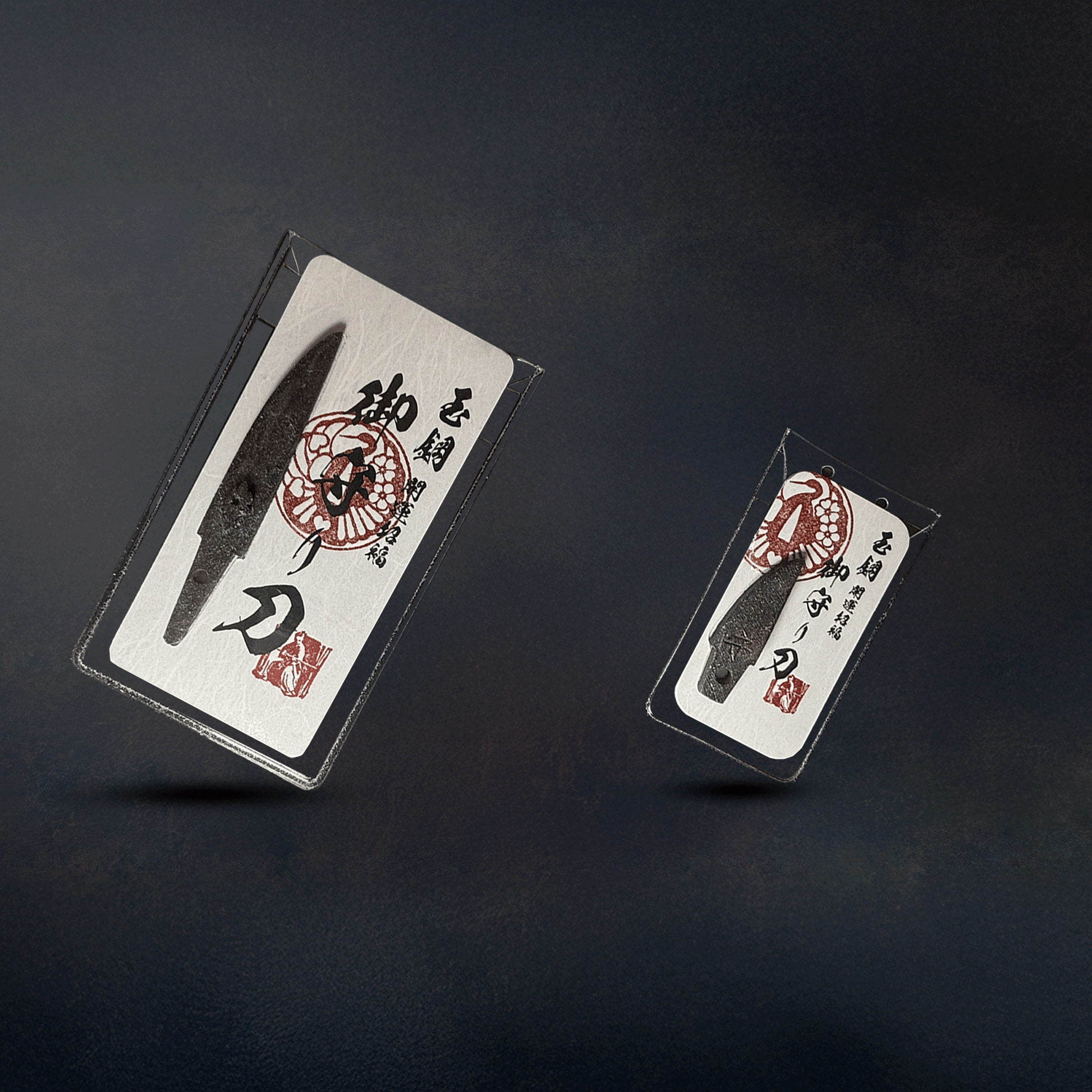 真・御守型ひとふり・カード版 1st 大-tachi- 鐔付きアクセサリー仕様 新月（しんげつ・黒） - HITOFURI プロジェクト