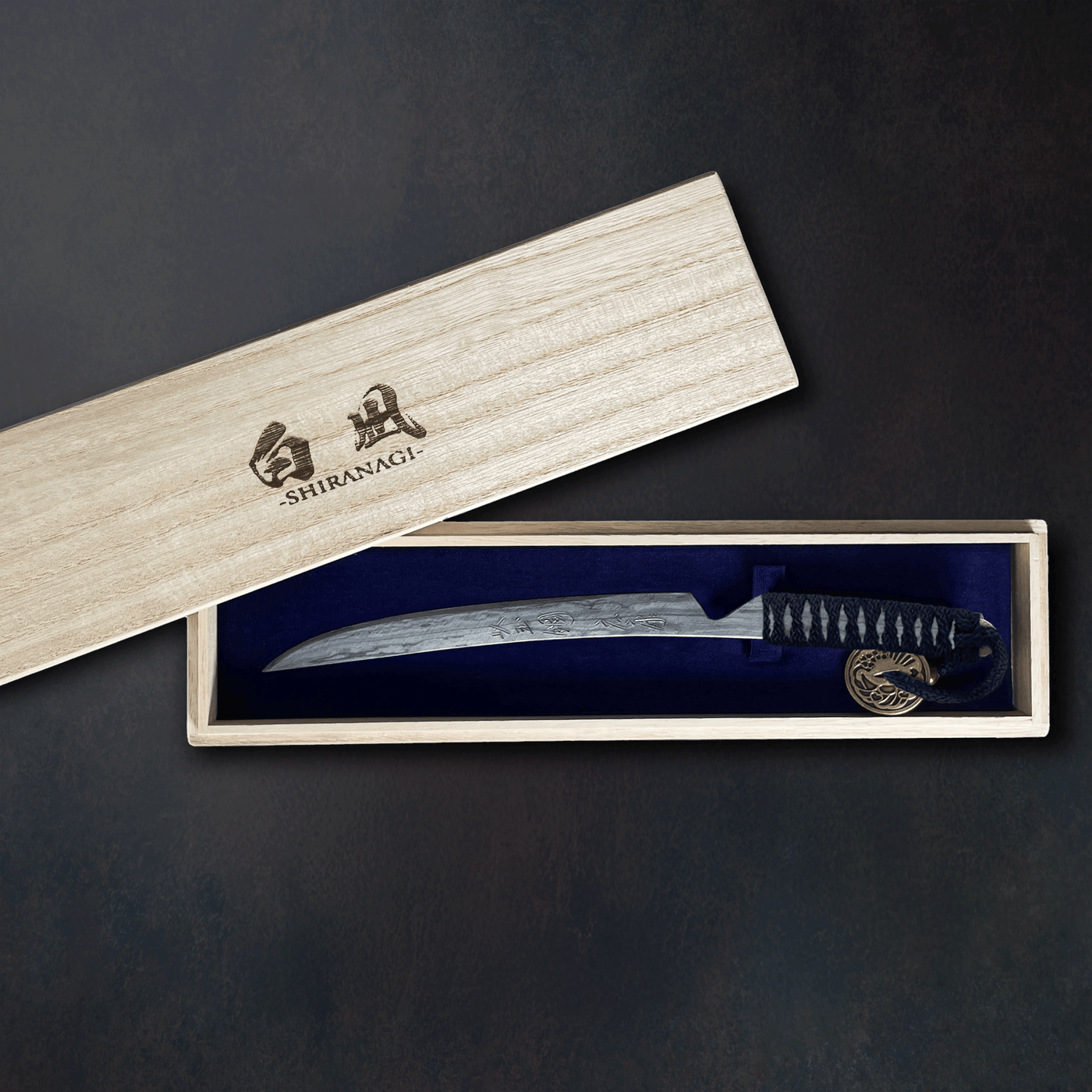玉鋼製刀剣型ひとふり「白凪-SHIRANAGI-」｜長船ブルー（おさふねブルー・紺）